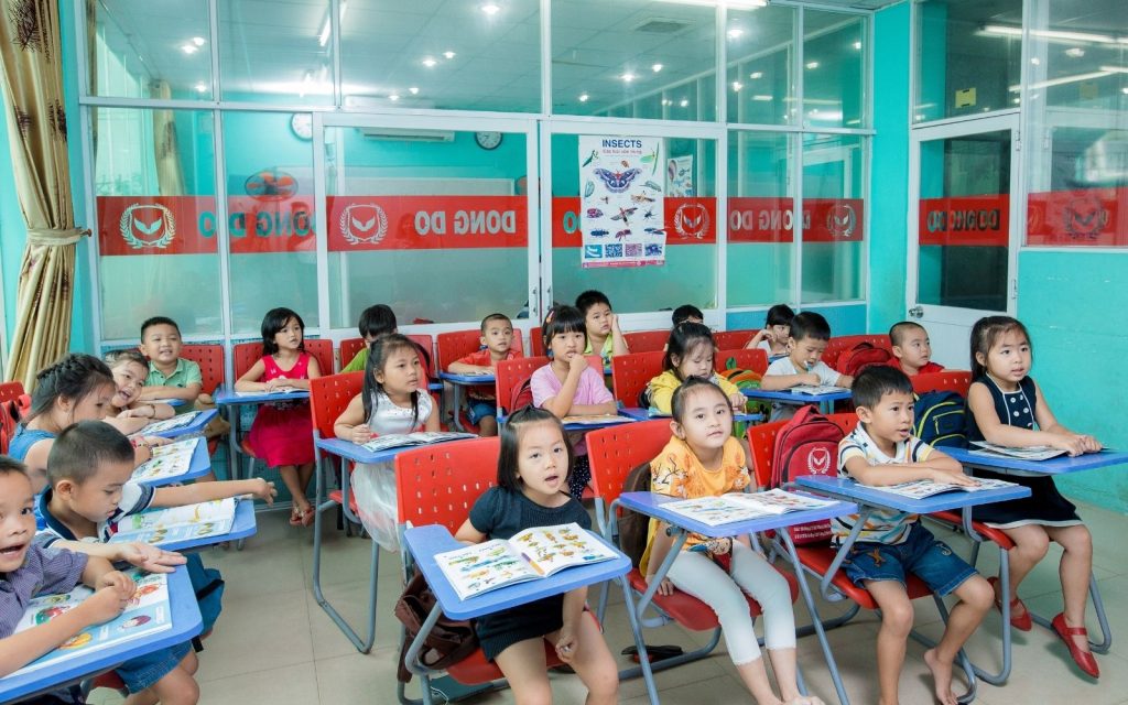 Khóa Pre-Starters giúp trẻ 5–6 tuổi làm quen tiếng Anh tự nhiên, nhẹ nhàng